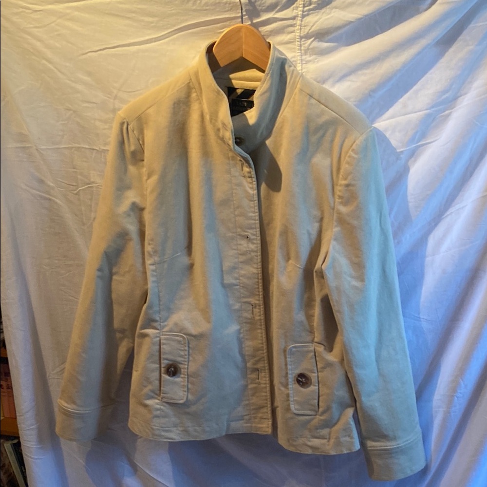 Women's Cream Jacket